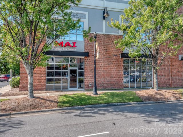 2074 Ayrsley Town Boulevard, Charlotte, NC 28273