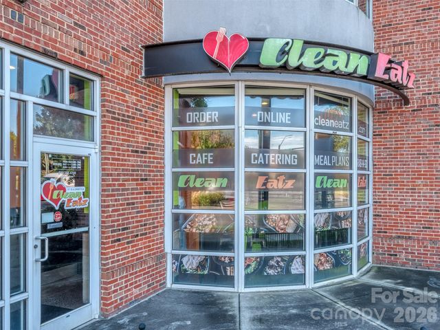 2074 Ayrsley Town Boulevard, Charlotte, NC 28273