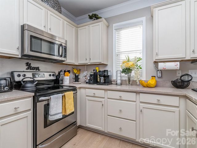 2074 Ayrsley Town Boulevard, Charlotte, NC 28273