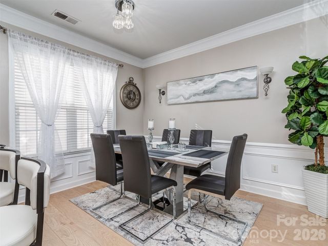 2074 Ayrsley Town Boulevard, Charlotte, NC 28273