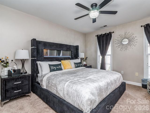 2074 Ayrsley Town Boulevard, Charlotte, NC 28273