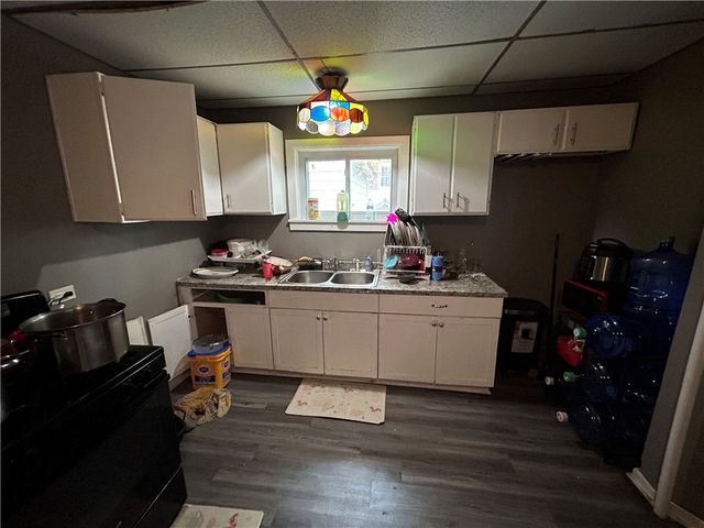 63 Roycroft Drive, Rochester, NY 14621