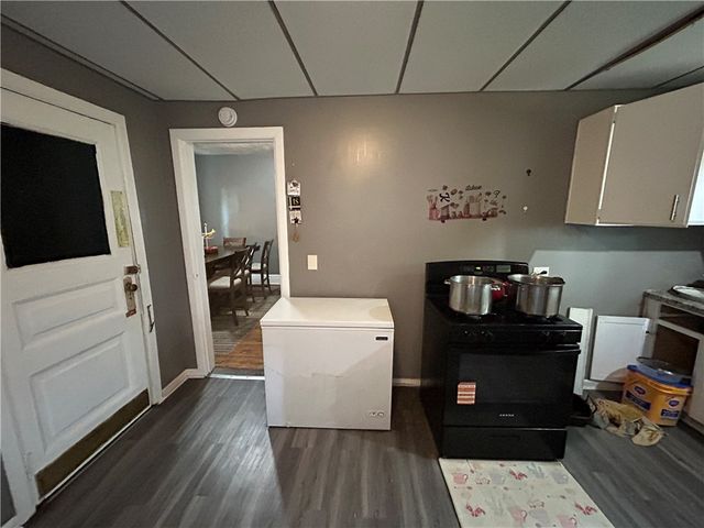 63 Roycroft Drive, Rochester, NY 14621