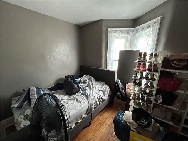 63 Roycroft Drive, Rochester, NY 14621