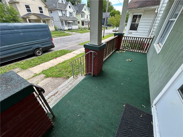 63 Roycroft Drive, Rochester, NY 14621