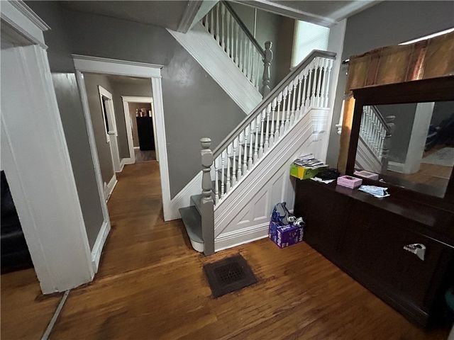 63 Roycroft Drive, Rochester, NY 14621