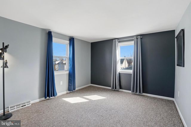 227 S 4TH AVE, Reading, PA 19611