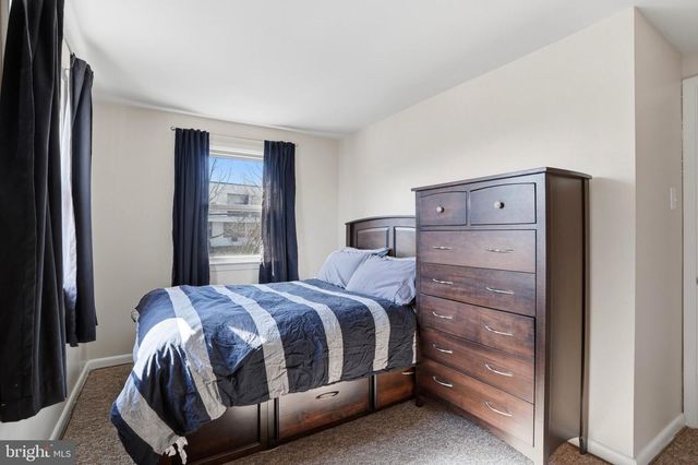 227 S 4TH AVE, Reading, PA 19611