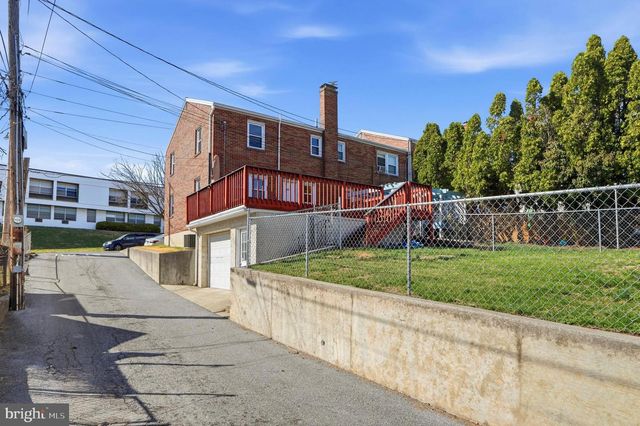 227 S 4TH AVE, Reading, PA 19611