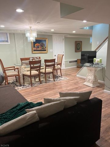258 E 22Nd St, Paterson City, NJ 07514