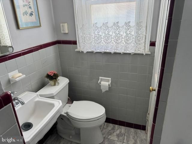 2837 S 7TH ST, Philadelphia, PA 19148