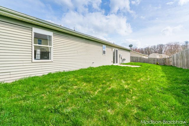 11688 Bear Meadows Drive Se, Bowne Twp, MI 49302