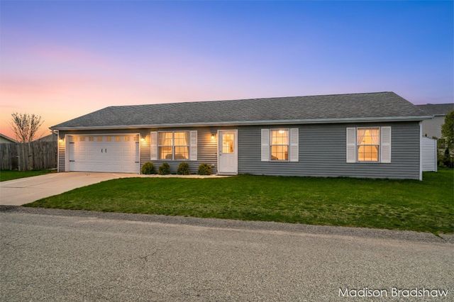 11688 Bear Meadows Drive Se, Bowne Twp, MI 49302