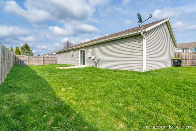 11688 Bear Meadows Drive Se, Bowne Twp, MI 49302