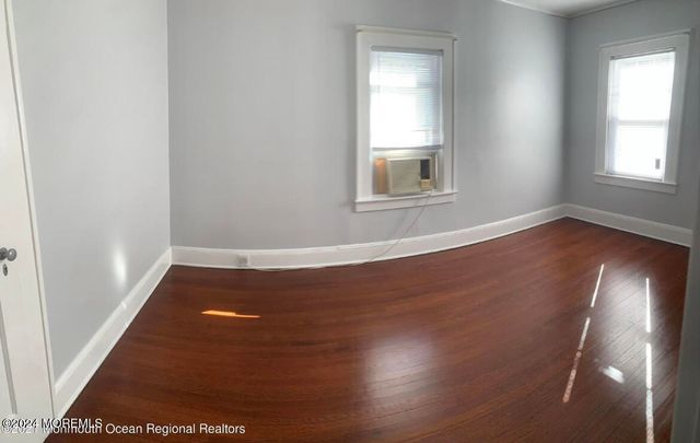 16 Norwood Court, West Long Branch, NJ 07764