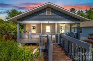 4 Mckinley Avenue, Asheville, NC 28803