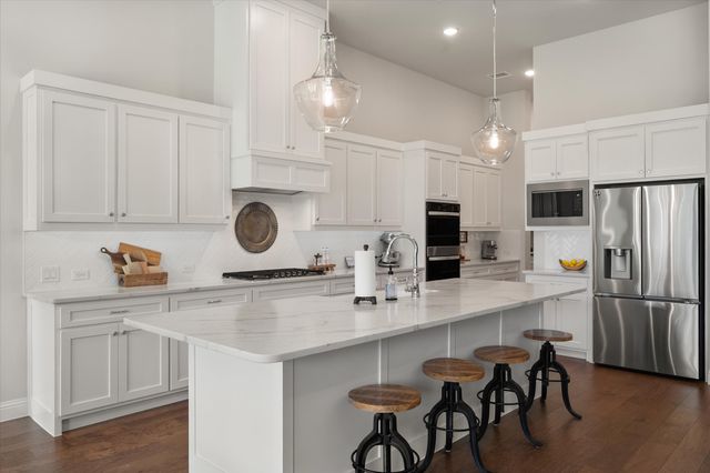 2001 Rockwood Lane, Mansfield, TX 76063