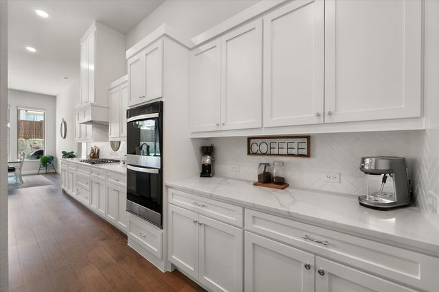 2001 Rockwood Lane, Mansfield, TX 76063