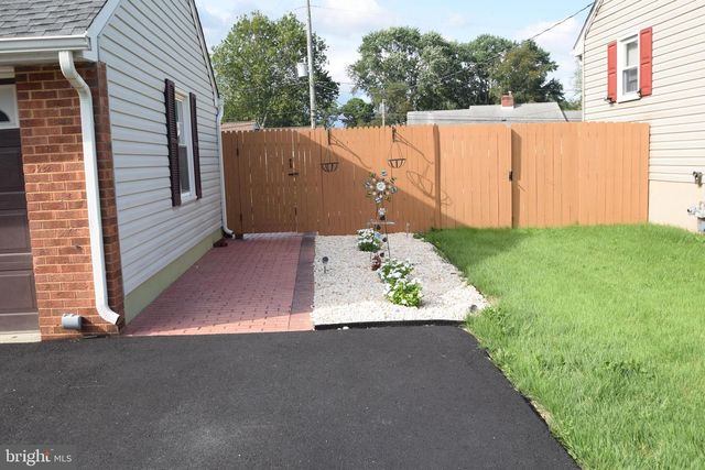 225 SCHAFER BLVD, New Castle, DE 19720