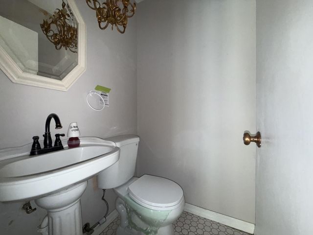 4497 S Oak Leaf Court, Vadnais Heights, MN 55127
