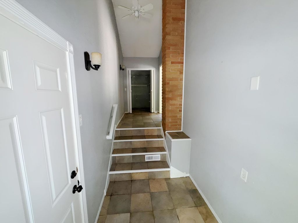 4497 S Oak Leaf Court, Vadnais Heights, MN 55127 — photo 4