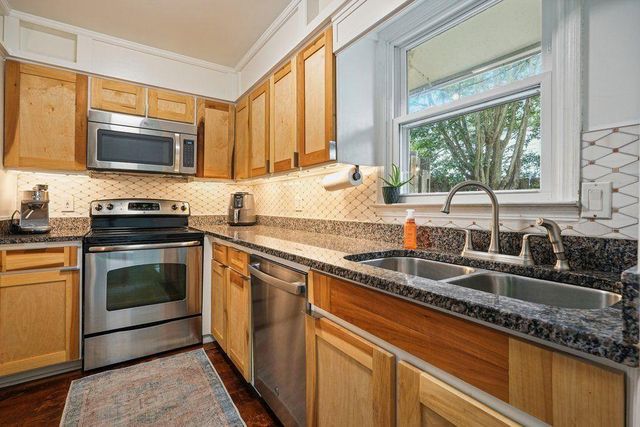 136 Peachtree Memorial Drive NW PA8, Atlanta, GA 30309