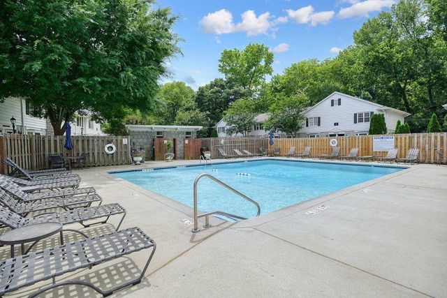136 Peachtree Memorial Drive NW PA8, Atlanta, GA 30309