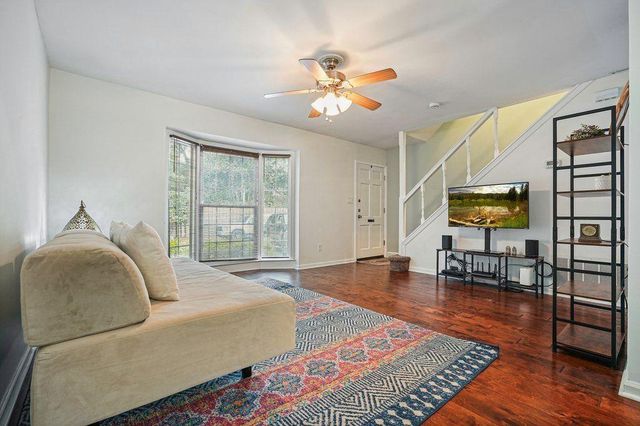 136 Peachtree Memorial Drive NW PA8, Atlanta, GA 30309