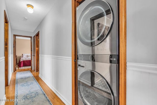 7 Glenwood Drive, Bayville, NJ 08721