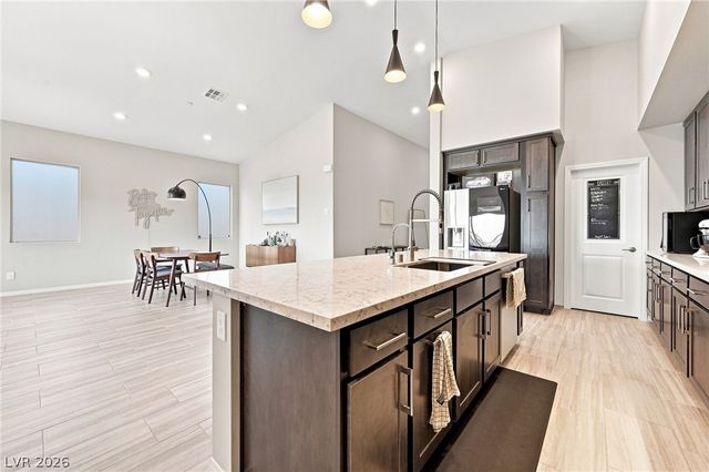 96 Sarabeth Street, Las Vegas, NV 89138