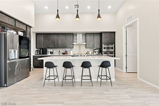 96 Sarabeth Street, Las Vegas, NV 89138