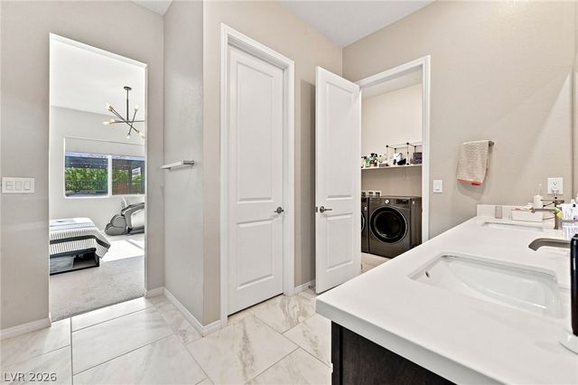 96 Sarabeth Street, Las Vegas, NV 89138