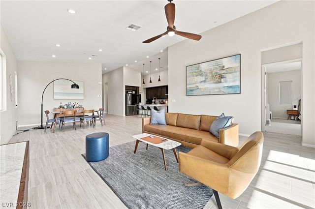 96 Sarabeth Street, Las Vegas, NV 89138