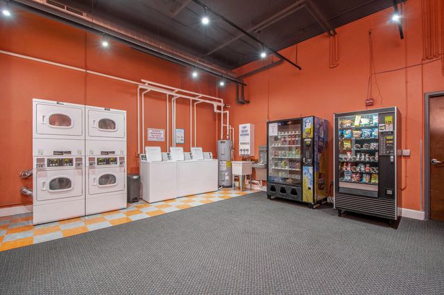 600 Broadway Avenue NW 234, Grand Rapids, MI 49504