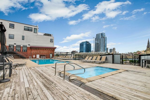 600 Broadway Avenue NW 234, Grand Rapids, MI 49504