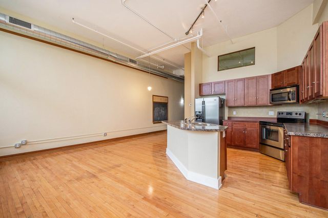 600 Broadway Avenue NW 234, Grand Rapids, MI 49504