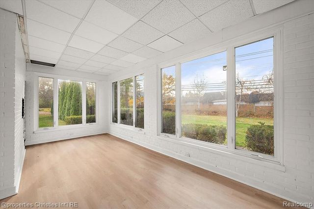 6386 Thorncrest Drive, Bloomfield Village, MI 48301