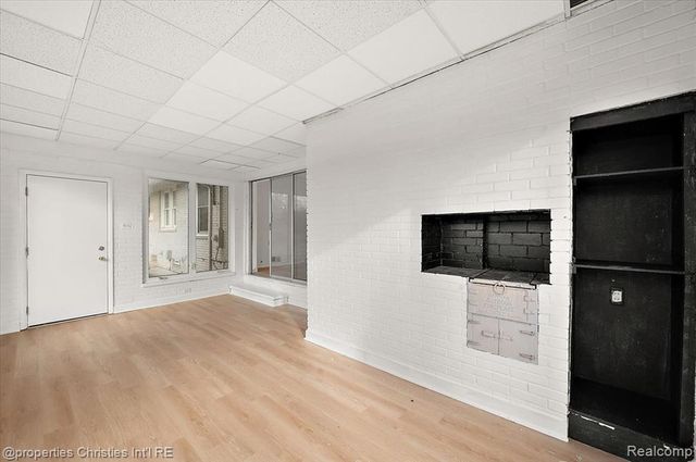 6386 Thorncrest Drive, Bloomfield Village, MI 48301