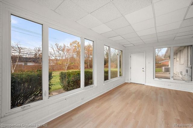 6386 Thorncrest Drive, Bloomfield Village, MI 48301