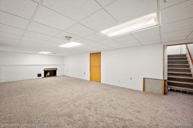 6386 Thorncrest Drive, Bloomfield Village, MI 48301