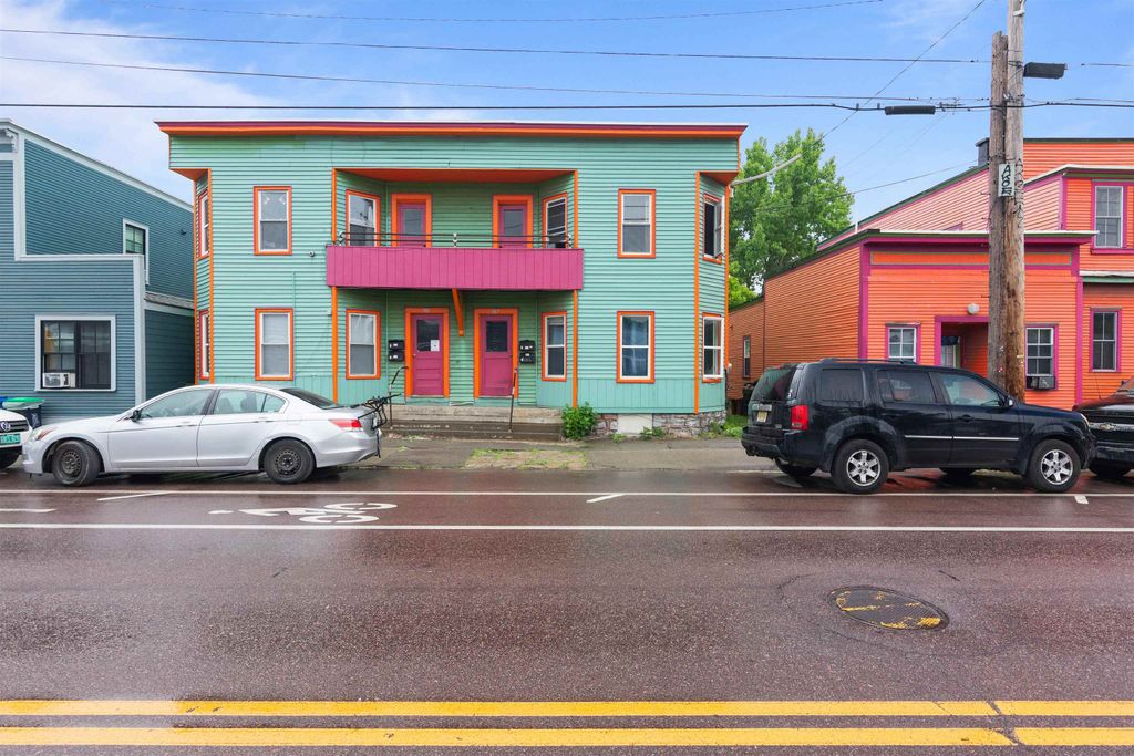 305-307 North Winooski Avenue, Burlington, VT 05401