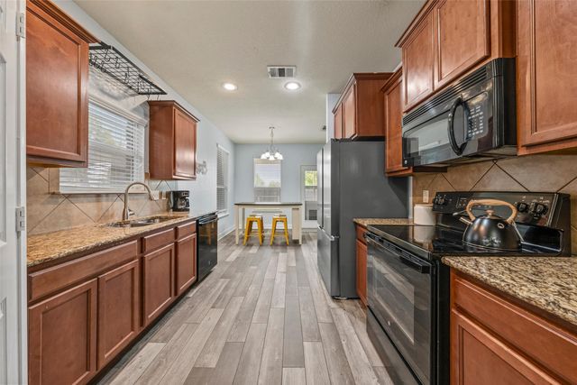6600 Serena Lane, Waco, TX 76712
