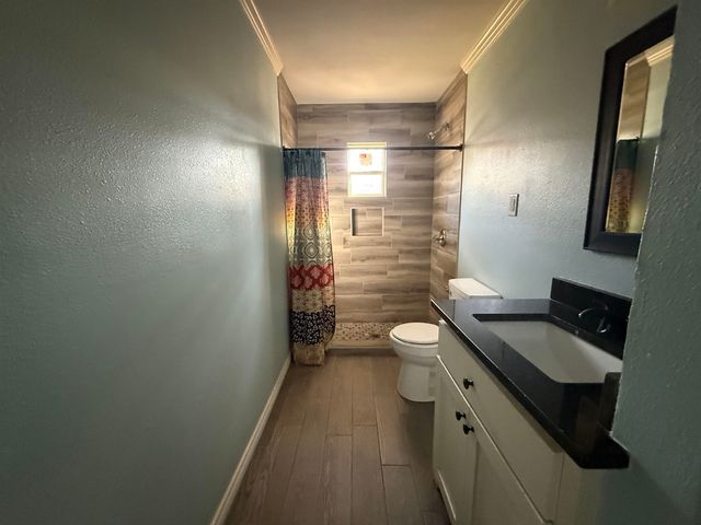 11 Cherrywood Circle, Marshall, TX 75672