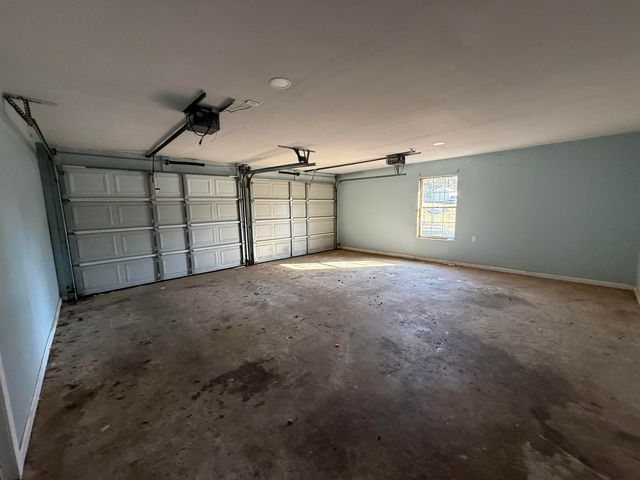 11 Cherrywood Circle, Marshall, TX 75672