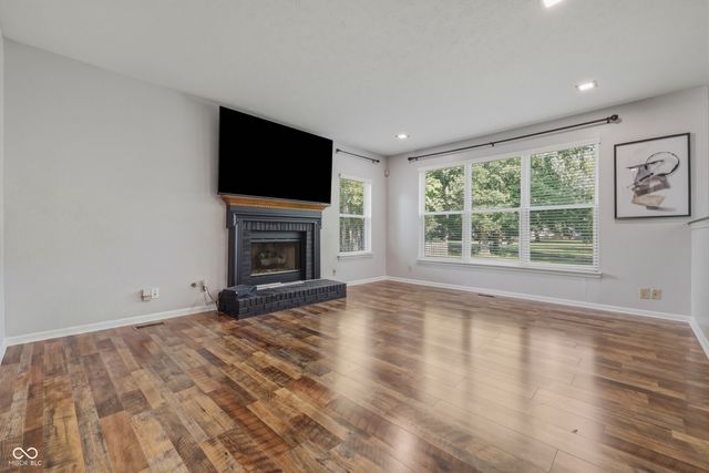 5855 Dapple Trace, Indianapolis, IN 46228