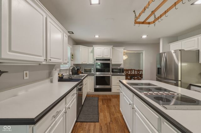 5855 Dapple Trace, Indianapolis, IN 46228