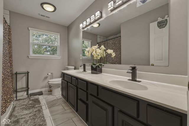 5855 Dapple Trace, Indianapolis, IN 46228