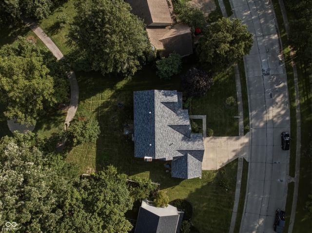 5855 Dapple Trace, Indianapolis, IN 46228
