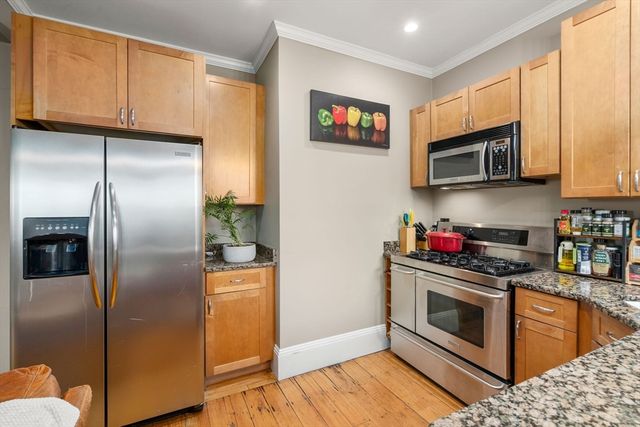 40 Cushing Ave 4, Boston, MA 02125