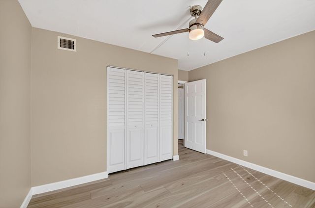 719 Sunny Pine Way D2, Greenacres, FL 33415